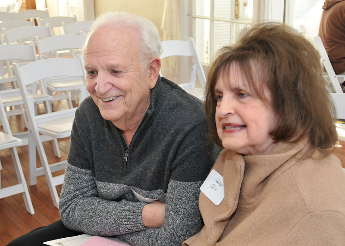  At the third annual “I Do Still” vow renewal ceremony Feb. 13, West Bloomfield couple Alan and Idee Fox share what makes their 40-year marriage work. 