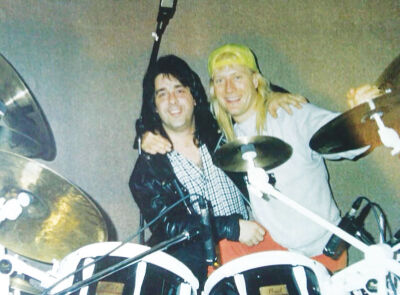  In 1991, drummers Pastoria, left, and Gregg Bissonette, right, hung out in Bissonette’s garage in Woodland Hills, California. Bissonette is among those in the music community remembering Pastoria, who died March 18. 