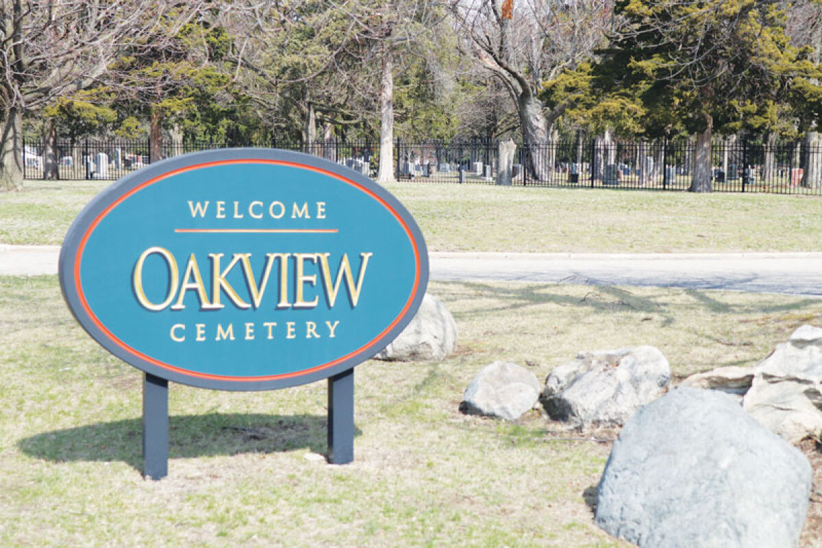  The Oakview Cemetery sign can be seen at 1032 N. Main St. in Royal Oak. 