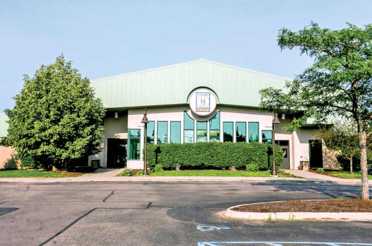  Novi City Council members are mulling over their options with the Novi Ice Arena — whether to sell it, study it more or continue to own it. 