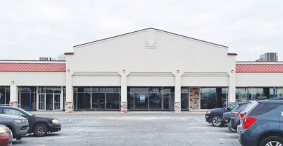  Diamond House Billiards will fill this vacant building at 40700 Van Dyke Ave. in Sterling Heights. 