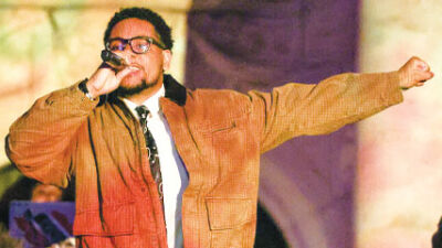  Hip Hop showcase calls attention to final week of art exhibit 