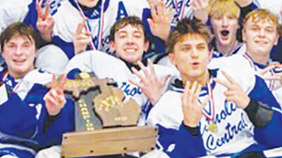  Detroit Catholic Central wins seventh consecutive hockey state title 