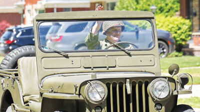  Cities still accepting entries for Memorial Day parades 