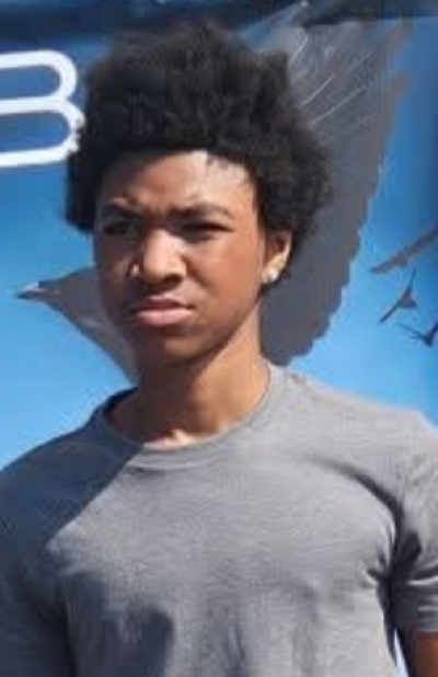  Police are looking for the public's help to find 13-year-old Taron Smith. 