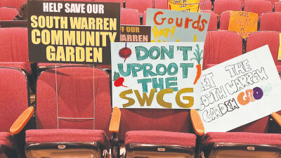  Residents showed up to support the South Warren Garden at the April 28 City Council meeting.  