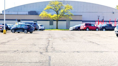  Council approves Ice Arena parking lot project 