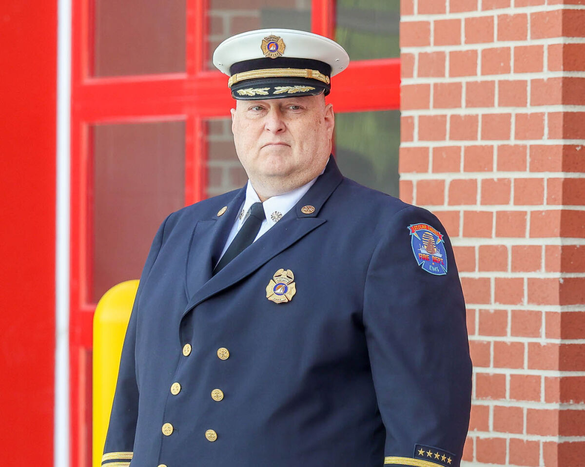  Outgoing St. Clair Shores Fire Chief James Piper will officially leave his post on June. 2. Piper has accepted a position as city manager for a municipality in Texas.  