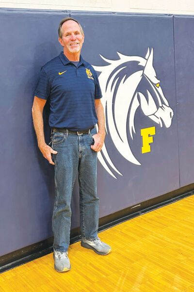  Dan Hogan, head custodian at Fraser High School, recently received a Make a Difference Award from the Macomb Intermediate School District’s Parent Advisory Committee. 