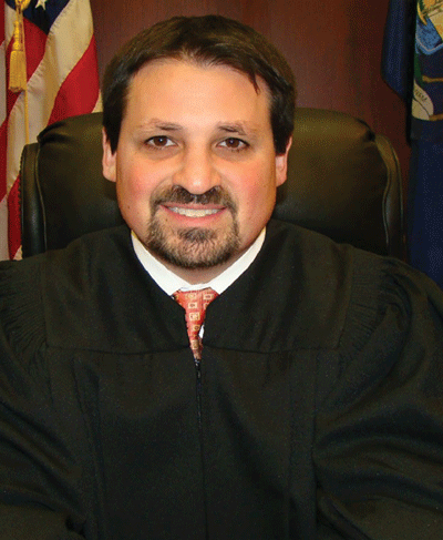  Judge Jamie Wittenberg, of the 44th District Court in Royal Oak, died Nov. 20 after a battle with stage 4 brain cancer. 