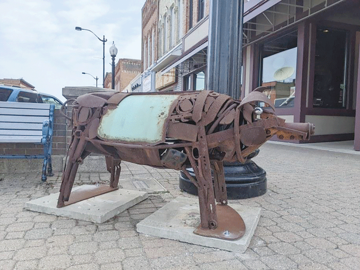  The city of Utica has purchased a pig sculpture to add interest to the downtown and to reference Utica’s identity as “Hog’s Hollow” in the early 1800s. 