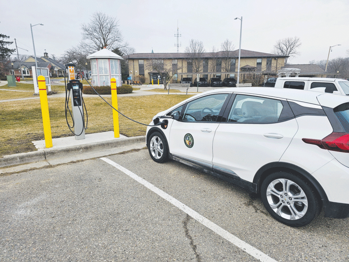  A new dual-port ChargePoint electric vehicle charger was installed in the parking lot east of Rochester City Hall last month. 
