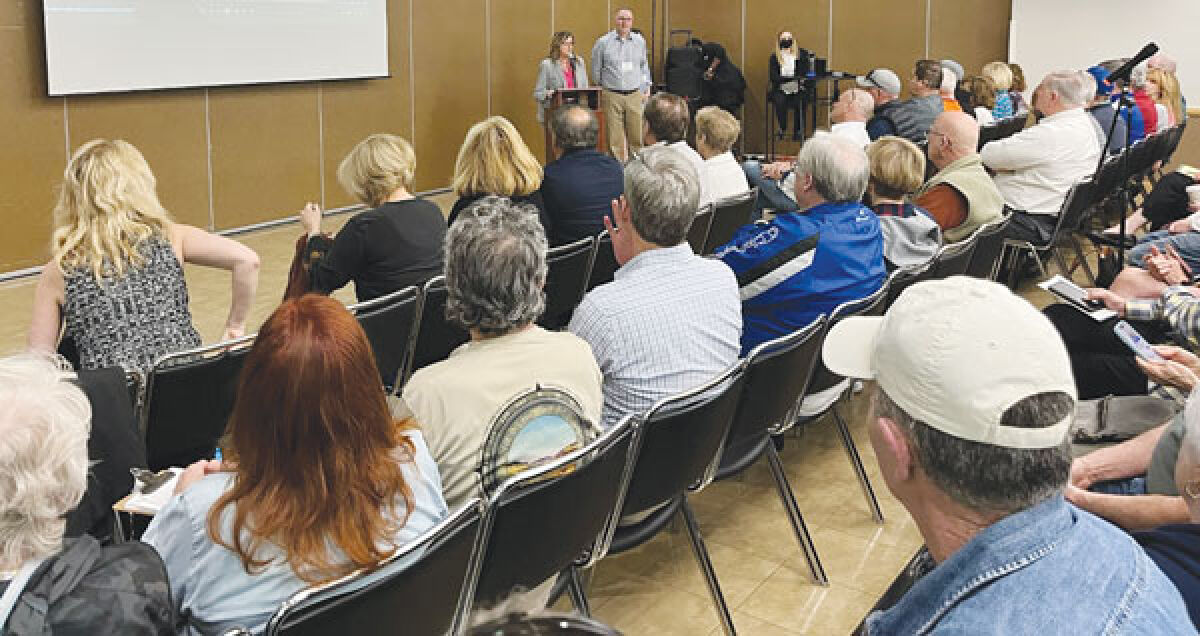  More than 1,000 Troy residents gathered at the Troy Community Center on April 11 to discuss the results of a sound study performed by MDOT regarding sound noise coming from I-75 in Troy. 