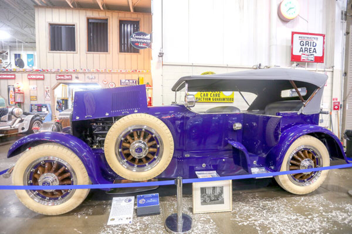  The purple-blue 1919 “Fatty” Arbuckle Pierce-Arrow was custom made for silent film actor Roscoe Conkling Arbuckle, known to his fans as “Fatty.” 