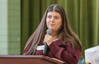  Award-winning Grosse Pointe North High School journalist and newspaper editor Farrah Fasse talks about her experience as part of North’s Exploring Global Issues class. 