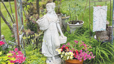  Gardeners to show off green thumbs on 48th annual Troy Garden Walk 