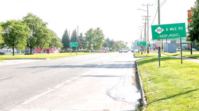  The cities of Eastpointe and Harper Woods were awarded $45,000 through the Southeast Michigan Council of Governments to plan improvements along a stretch of Kelly Road between Kingsville Street in Harper Woods and 10 Mile Road in Eastpointe. 