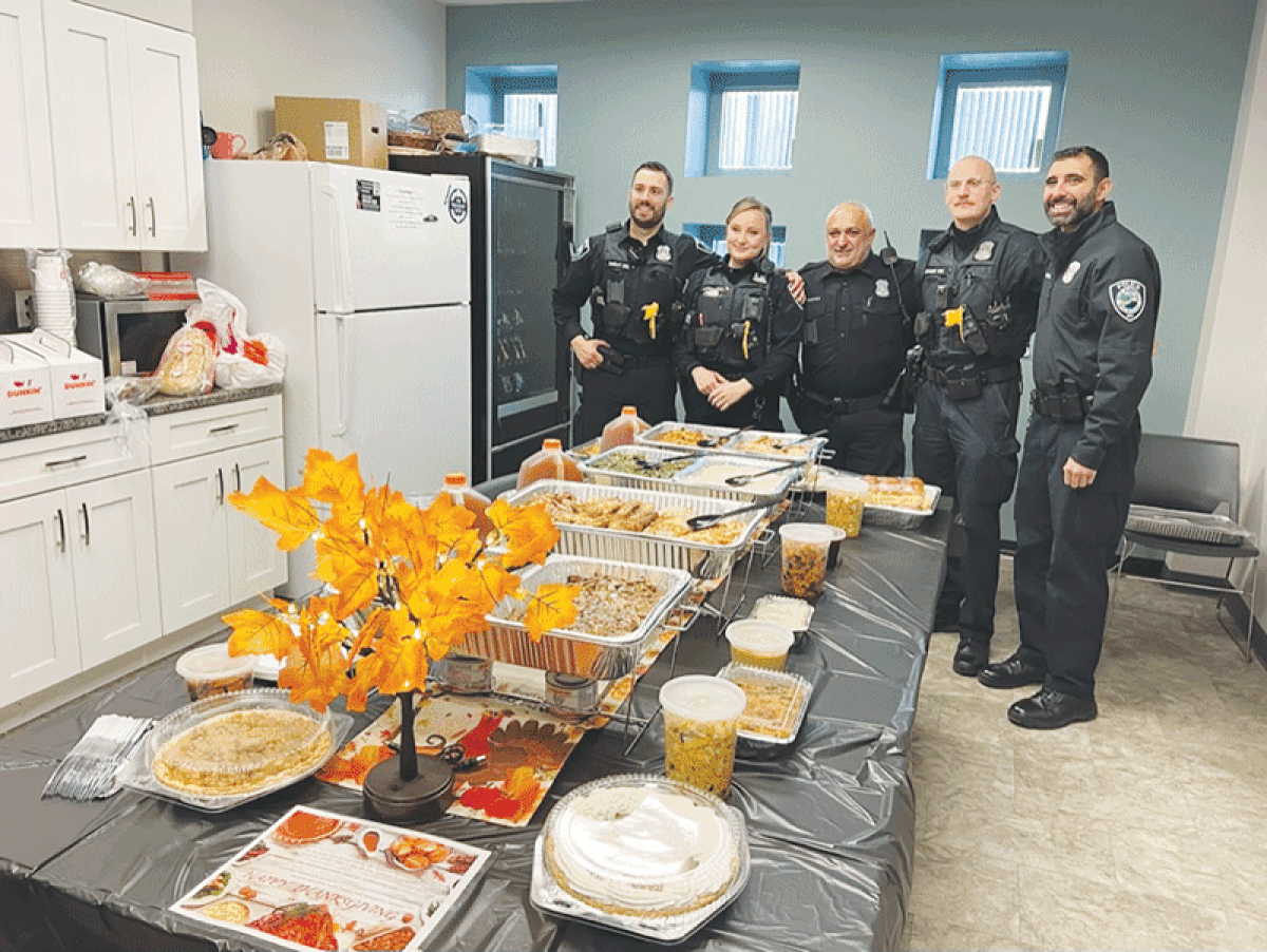  The West Bloomfield Feed the Force crew delivered meals last year on Thanksgiving. 