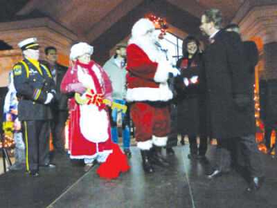  The Christmas in Fraser celebration will include singing, dancing, and a visit from Santa and Mrs. Claus. 