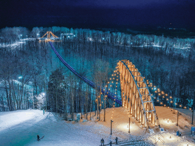  Boyne Mountain is home to SkyBridge Michigan, a 1,200-foot-long pedestrian bridge that opened in the fall of 2022. 