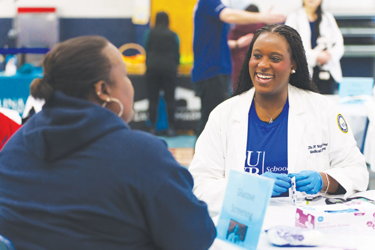  Oakland University William Beaumont Medical School has experienced an overall increase in females accepted into the  school over the past few years. 