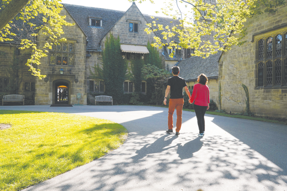  The Edsel and Eleanor Ford House in Grosse Pointe Shores is teaming up with the Michigan Science Center to offer a special, interactive solar eclipse viewing event on its grounds April 8. 