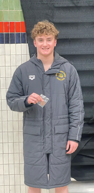  North sophomore James Gusmano continued his stellar sophomore season with an eighth-place finish in the 50-yard freestyle, posting a 21.89 time. 