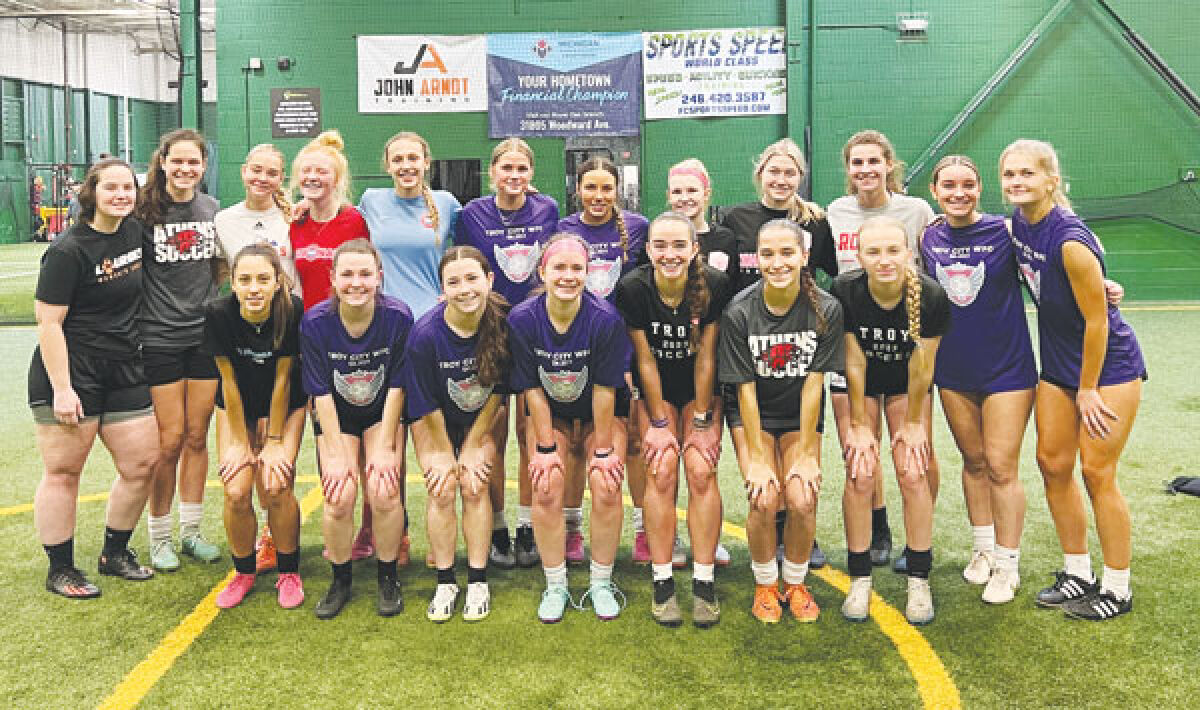  A new high school and college semi-professional team starting in Troy, the Troy City Women’s Football Club, will begin this year. 