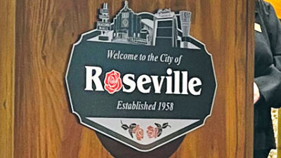  Roseville chamber hosts coffee hour, city manager gives tour of City Hall renovations 