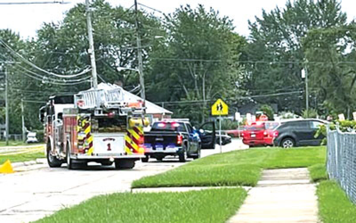  Warren police and fire established a perimeter around the 13000 block of Toepfer Road near Sharrow Avenue in Warren after a live wire was blamed for sending two children to the hospital Aug. 30. 