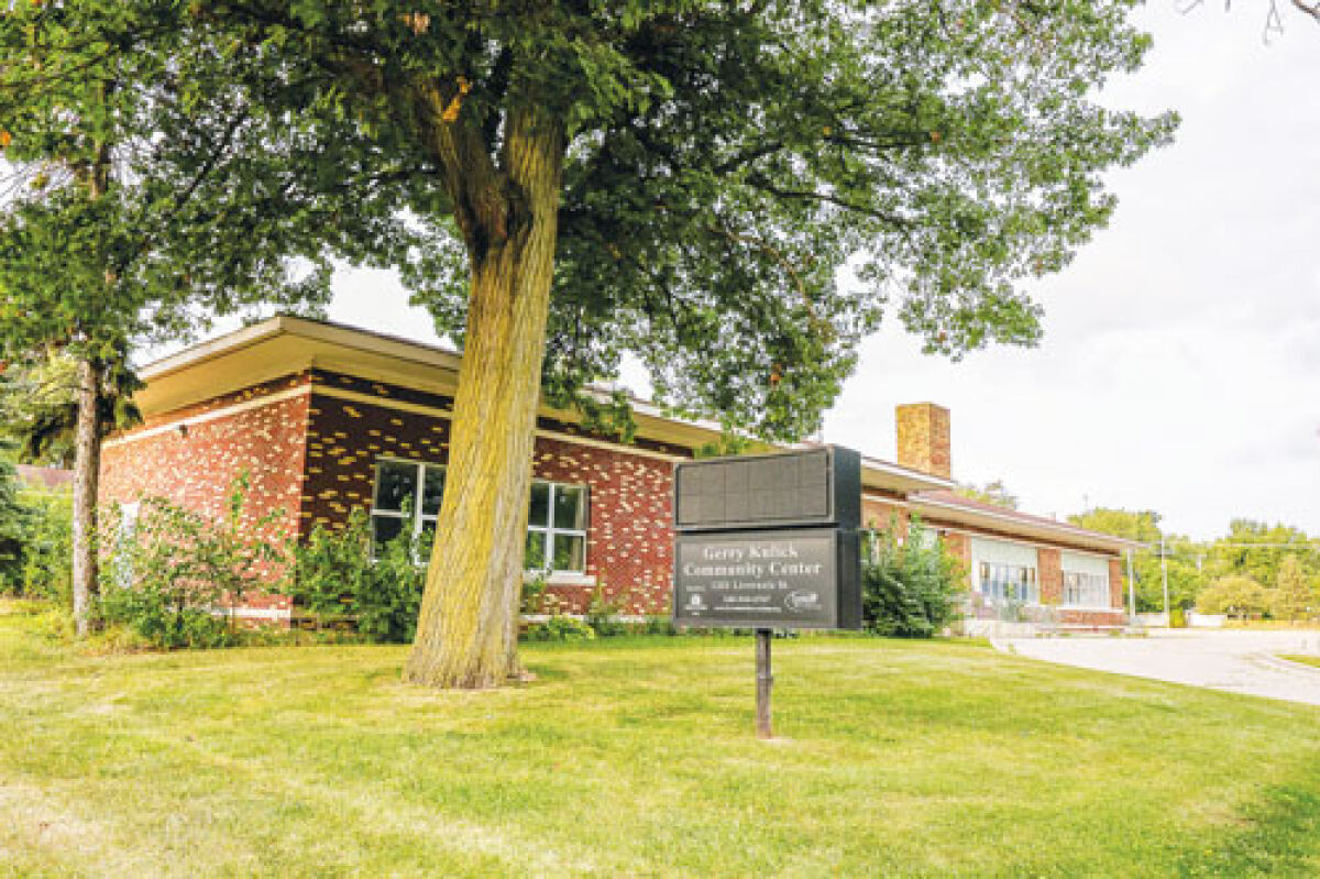  Ferndale Public Schools announced  that it would be seeking to transfer the ownership rights of the Kulick Community Center to the city of Ferndale. 