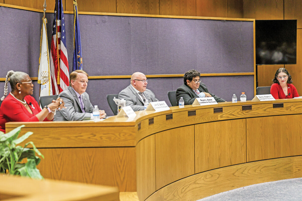  Five candidates came to the town hall forum on Sept. 22, answering questions from residents. 