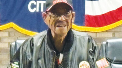  Southfield honors 91-year-old veteran during Veterans Day ceremony 