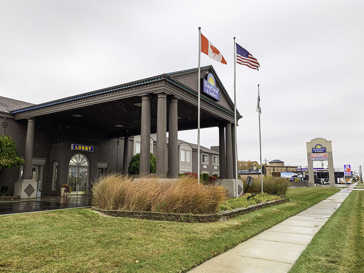  Alrig USA plans to raze the Days Inn & Suites on Gratiot Avenue in Roseville and replace it with a Portillo's, a Raising Cane's and an El Car Wash. 