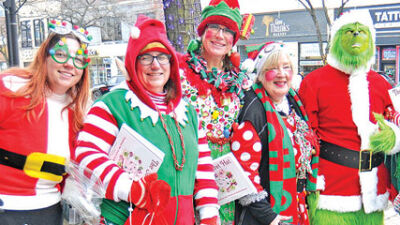  Royal Oak lights up the city with annual tree lighting 