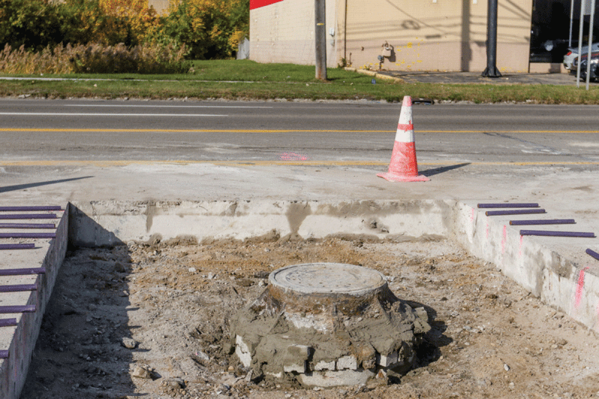   A manhole repair project along Van Dyke Avenue in Warren is causing traffic delays and frustration for drivers. 