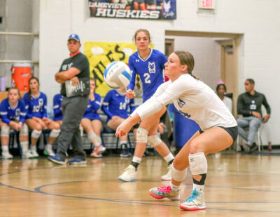  Lakeview junior libero Ella Jensen makes a play on the ball against Port Huron Northern. 