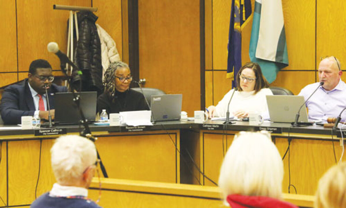  Members of the Mount Clemens City Commission — Commissioners Spencer Calhoun and Roxanne Brown, along with City Clerk Cathleen Martin and City Manager Gregg Shipman — conduct business at the Jan. 5 meeting. 