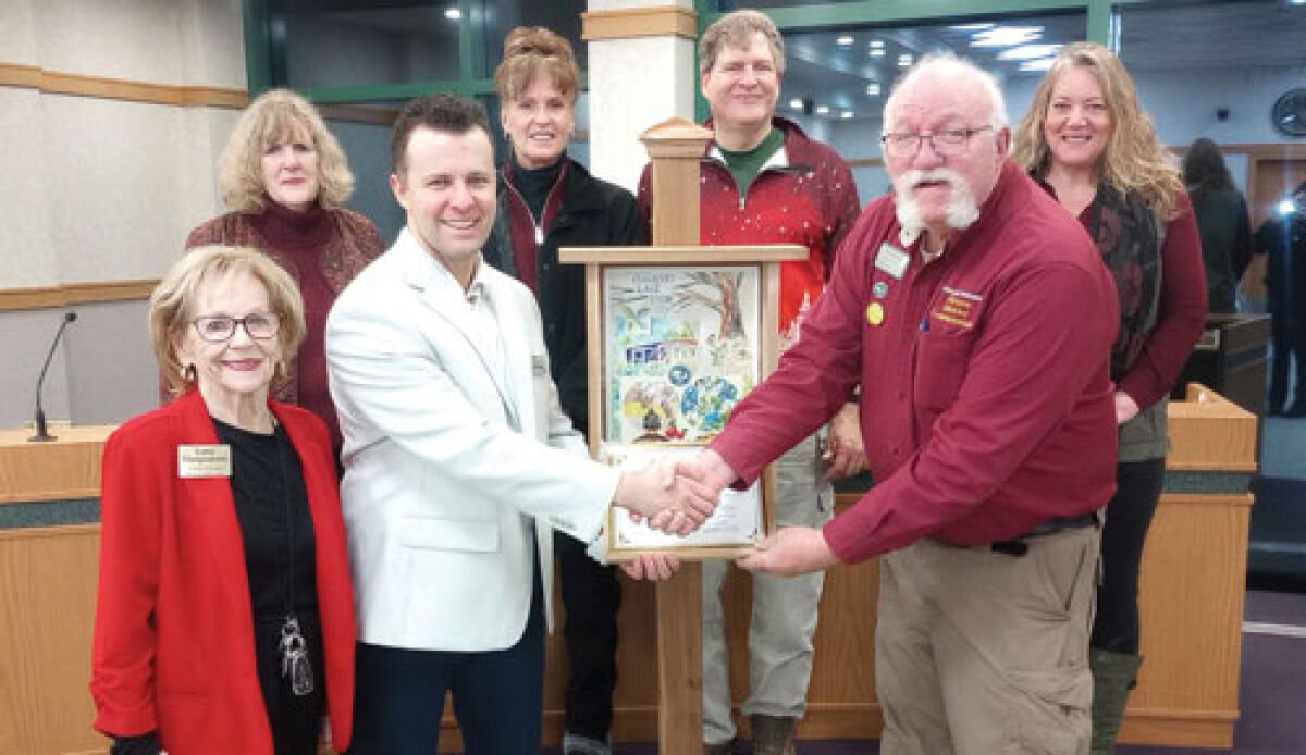  The Oakland Township Historic District Commission was recently awarded a grant from the Greater Metropolitan Association of Realtors. Front: GMAR Realtor Lana Mangiapane, GMAR Director of Government and Community Relations Alex Haddad, and HDC Chairman David Phillips.Back row: HDC Commissioner Jan Derry, Township Supervisor Robin Buxar, HDC Commissioner Bill Berklich, and Township Preservation Planner Barb Barber. 