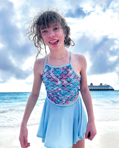  Terpstra looks at the ocean for the first time. 